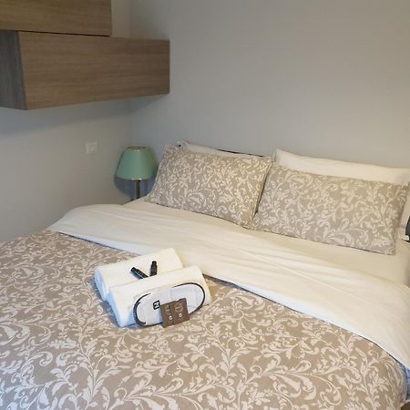 Michelangelo Apartments Cormano Phòng bức ảnh